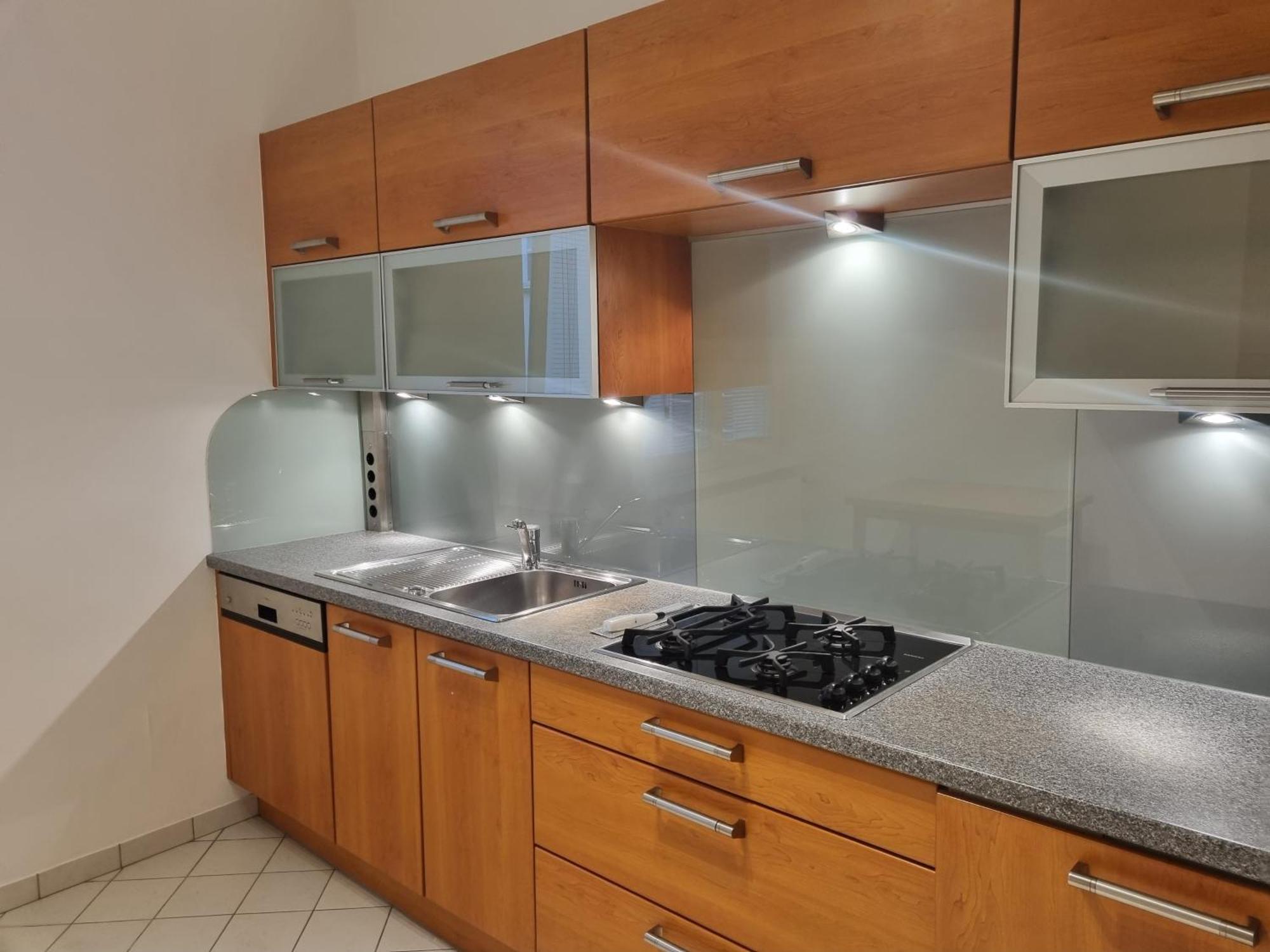 Prestige Vienna Apartment Ngoại thất bức ảnh